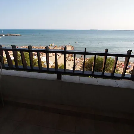 Private In Bademite Complex Sveti Vlas