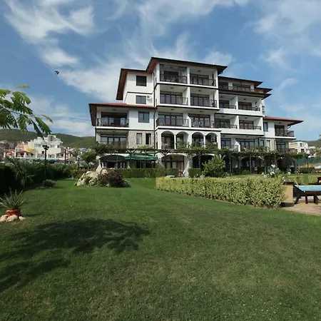Apartment Private In Bademite Complex Sveti Vlas